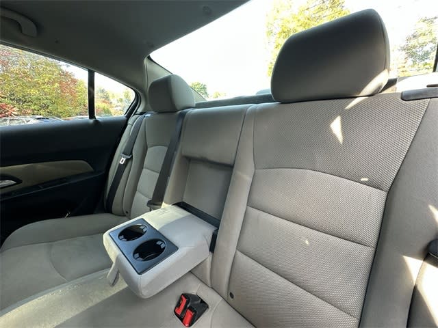 Thumbnail: 2014 Chevrolet Cruze - 10