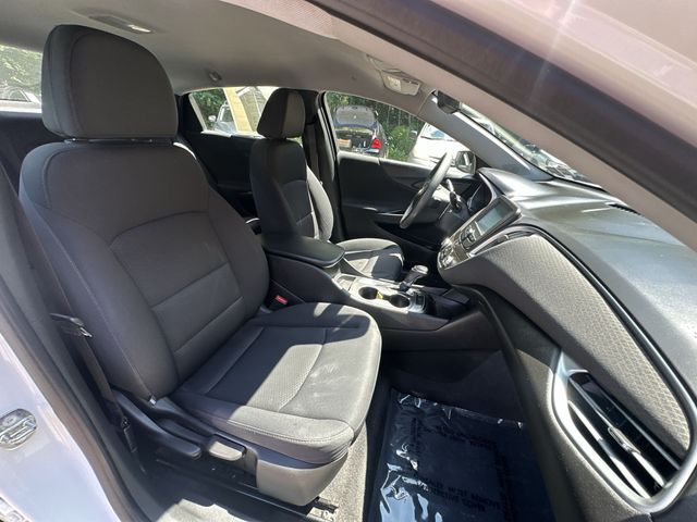 Thumbnail: 2016 Chevrolet Malibu - 26