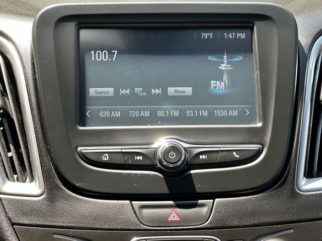 Thumbnail: 2016 Chevrolet Malibu - 14