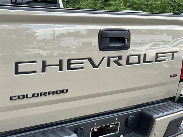 Thumbnail: 2022 Chevrolet Colorado - 7