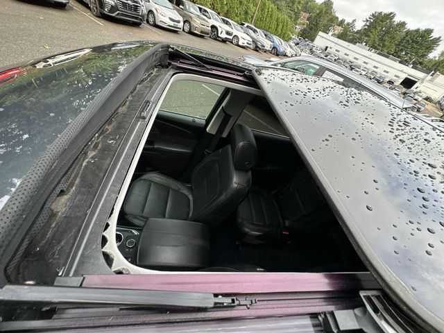Thumbnail: 2019 Chevrolet Traverse - 17
