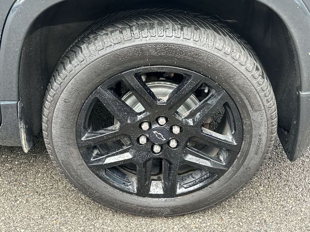 Thumbnail: 2019 Chevrolet Traverse - 8