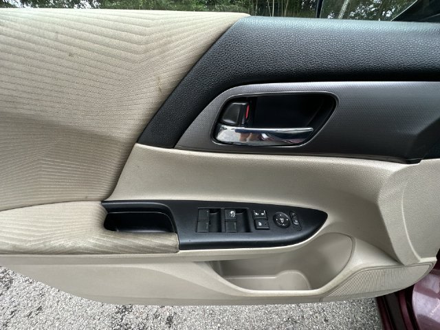 Thumbnail: 2015 Honda Accord - 22