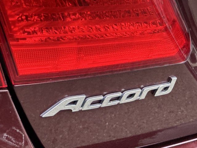 Thumbnail: 2015 Honda Accord - 26