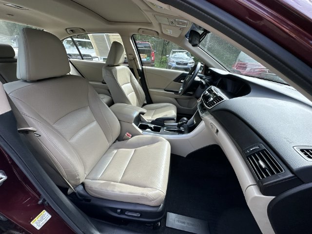 Thumbnail: 2013 Honda Accord - 24