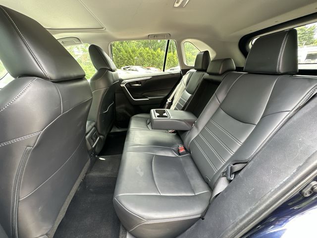 Thumbnail: 2019 Toyota RAV4 - 13