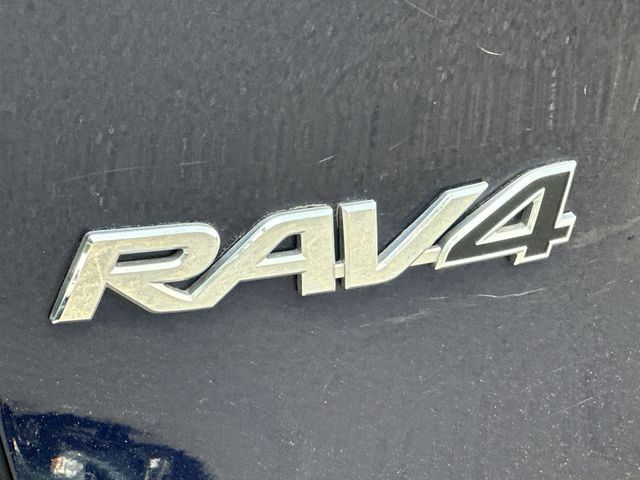 Thumbnail: 2019 Toyota RAV4 - 29