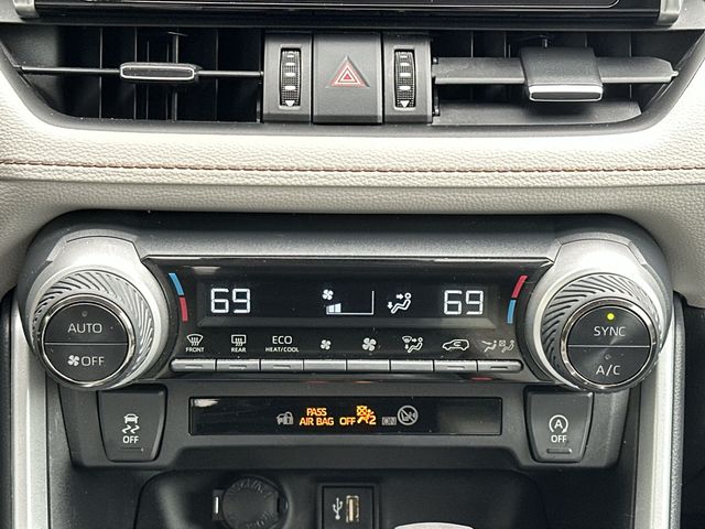 Thumbnail: 2023 Toyota RAV4 - 23