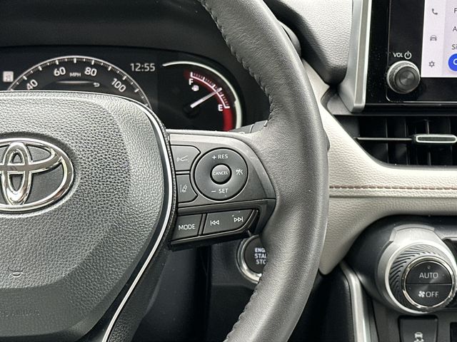 Thumbnail: 2023 Toyota RAV4 - 19