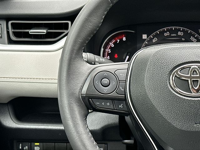 Thumbnail: 2023 Toyota RAV4 - 18