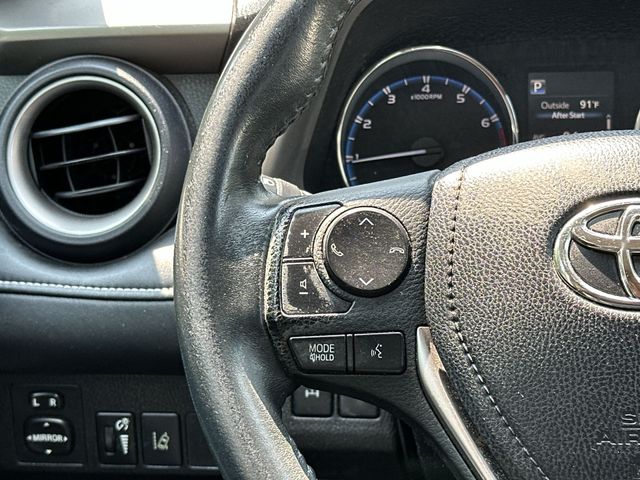 Thumbnail: 2017 Toyota RAV4 - 18
