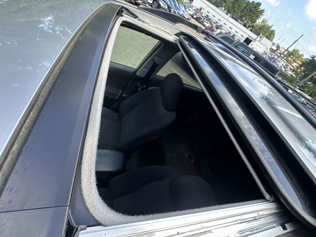 Thumbnail: 2011 Toyota RAV4 - 15