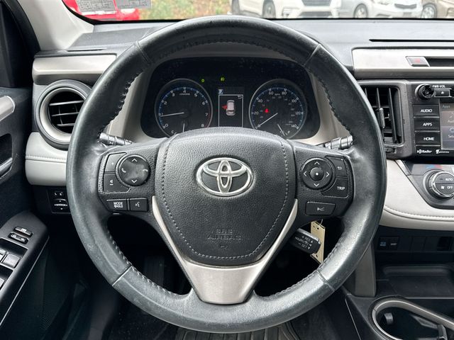 Thumbnail: 2017 Toyota RAV4 - 2