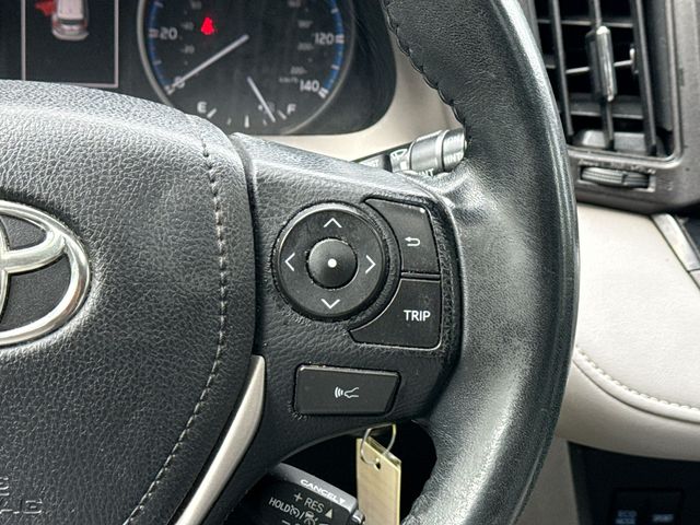 Thumbnail: 2017 Toyota RAV4 - 15