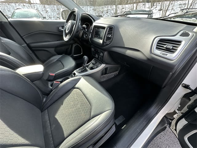 2019 Jeep Compass Latitude 12