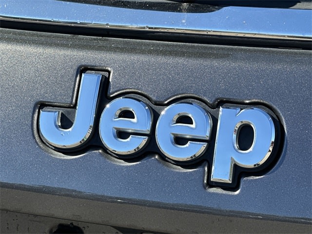 Thumbnail: 2017 Jeep Compass - 28