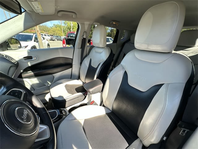 Thumbnail: 2017 Jeep Compass - 9