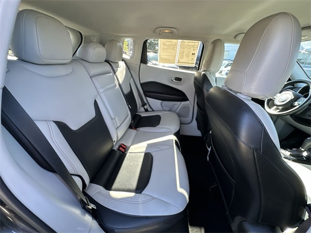 Thumbnail: 2017 Jeep Compass - 27