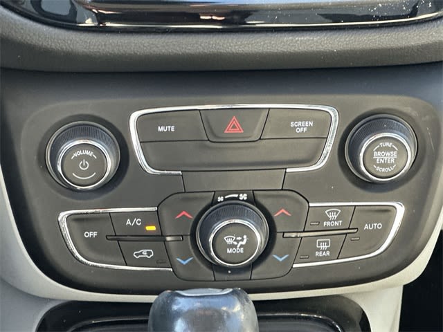 Thumbnail: 2017 Jeep Compass - 23