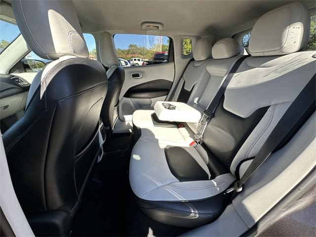 Thumbnail: 2017 Jeep Compass - 11