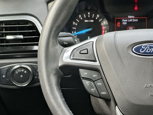 Thumbnail: 2015 Ford Fusion - 17