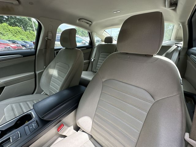 Thumbnail: 2019 Ford Fusion - 9