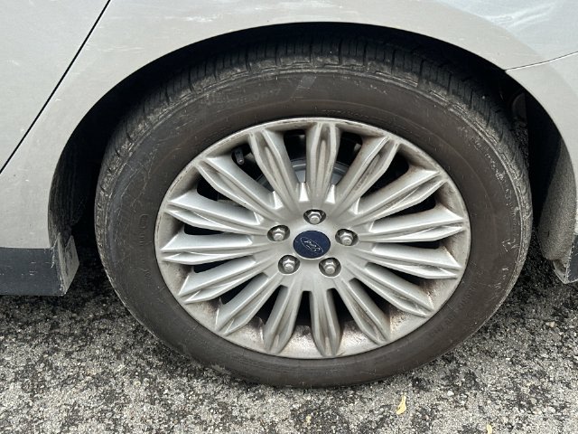 Thumbnail: 2014 Ford Fusion - 8