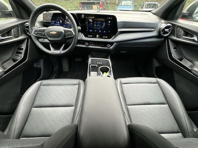 Thumbnail: 2025 Chevrolet Equinox - 10