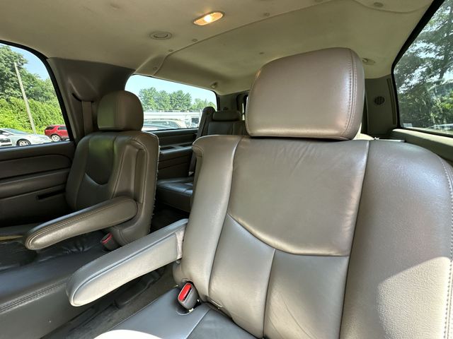 Thumbnail: 2006 Chevrolet Suburban - 11