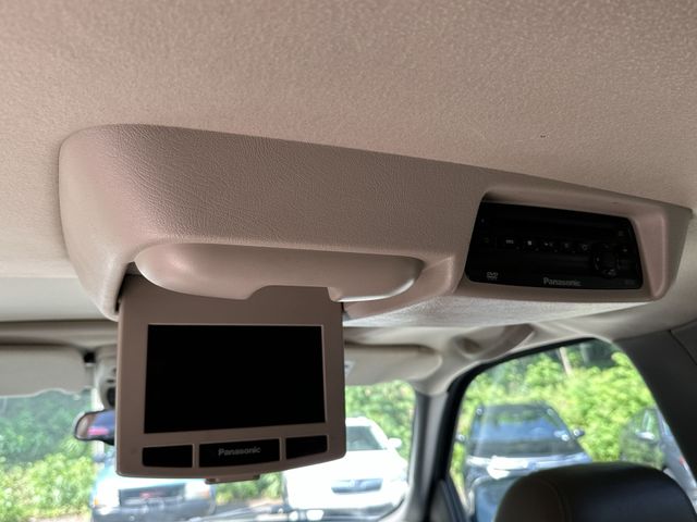 Thumbnail: 2006 Chevrolet Suburban - 21