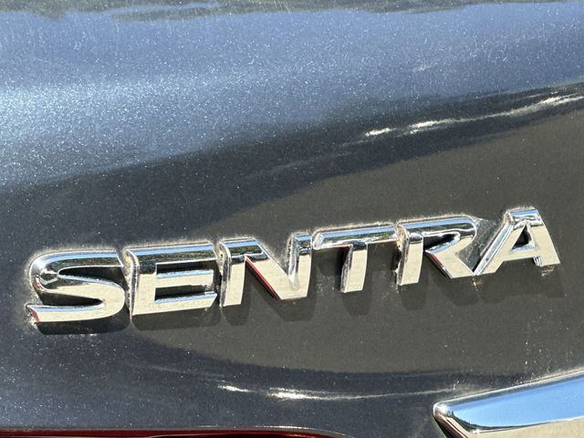 Thumbnail: 2013 Nissan Sentra - 21