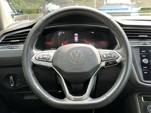 Thumbnail: 2024 Volkswagen Tiguan - 2