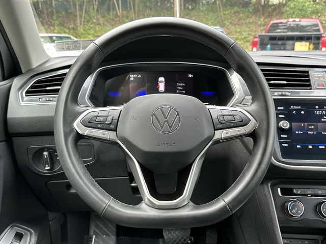 Thumbnail: 2024 Volkswagen Tiguan - 2