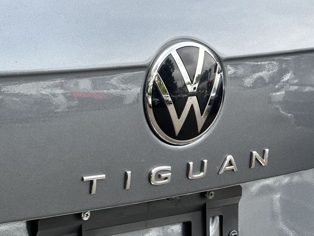 Thumbnail: 2024 Volkswagen Tiguan - 7