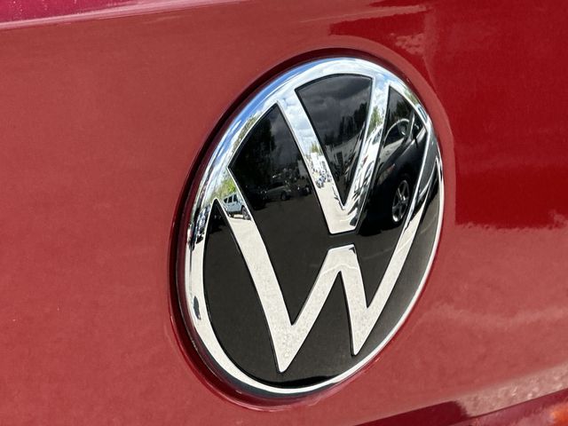 Thumbnail: 2023 Volkswagen Taos - 7