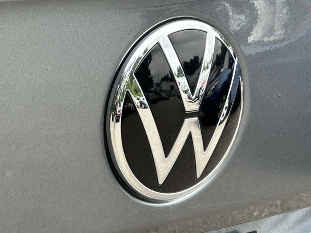 Thumbnail: 2023 Volkswagen Taos - 7