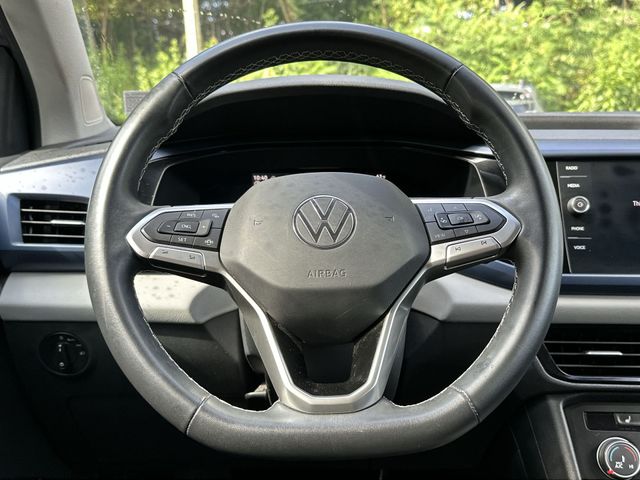 Thumbnail: 2022 Volkswagen Taos - 2