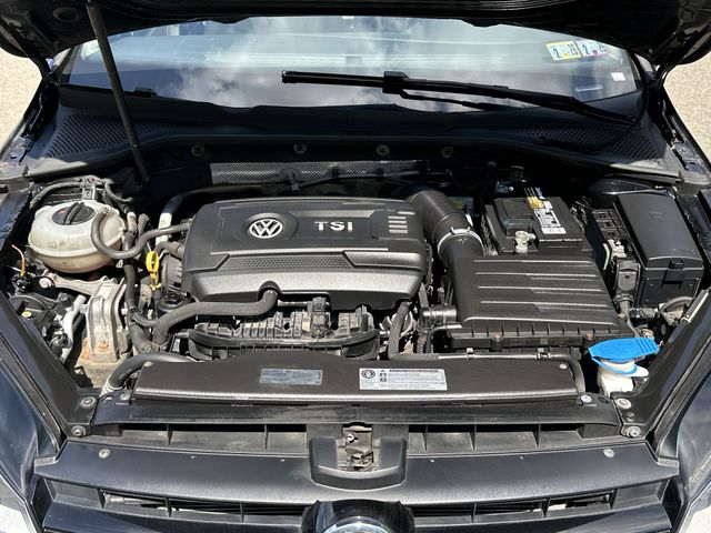 Thumbnail: 2016 Volkswagen Golf - 9