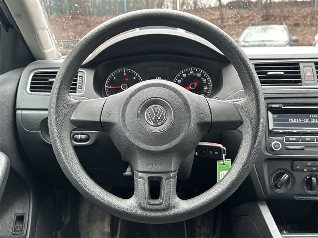 Thumbnail: 2014 Volkswagen Jetta - 2