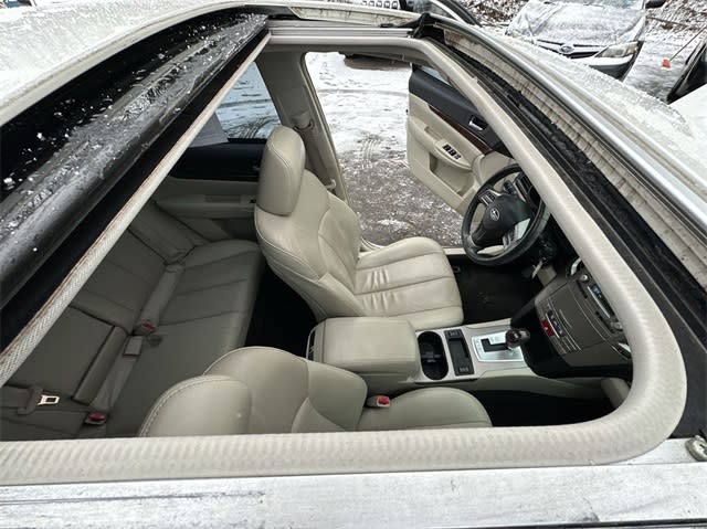 2014 Subaru Legacy Limited 11