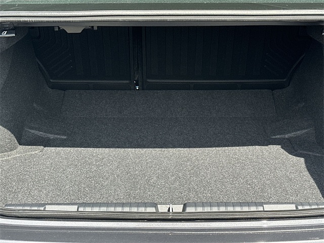 Thumbnail: 2025 Subaru Legacy - 15