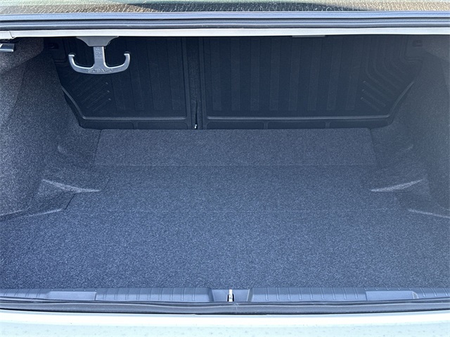 Thumbnail: 2025 Subaru Legacy - 15