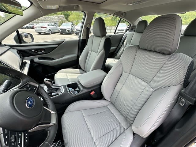 Thumbnail: 2025 Subaru Legacy - 10