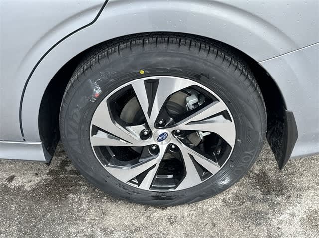 2025 Subaru Legacy Premium 8