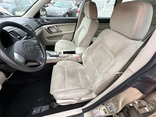 2009 Subaru Outback Base 24