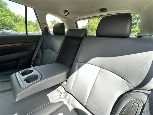 Thumbnail: 2013 Subaru Outback - 10