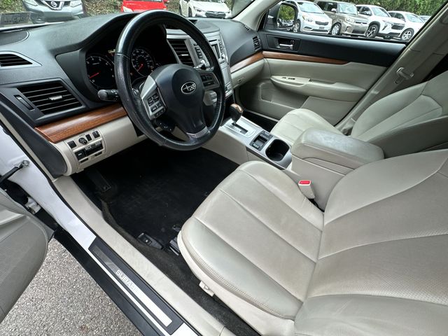 Thumbnail: 2013 Subaru Outback - 10