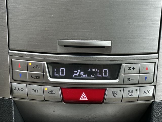 Thumbnail: 2013 Subaru Outback - 23