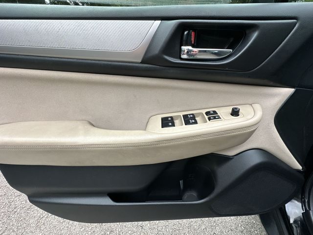 Thumbnail: 2015 Subaru Outback - 16
