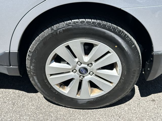 Thumbnail: 2017 Subaru Outback - 8